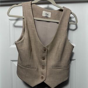 Aritzia Wilfred Light Brown Vest